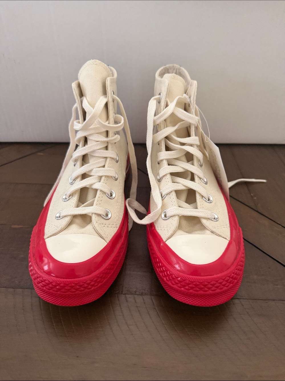 NEW Converse Chuck Taylor All Star 70 Hi
Comme des Garcons PLAY Egret Red Midsol - Picture 2 of 7